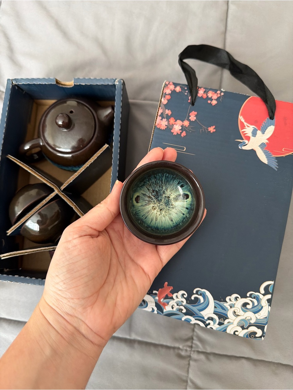 Elegant Black Ceramic Tea Set - Picture 8 of 8
